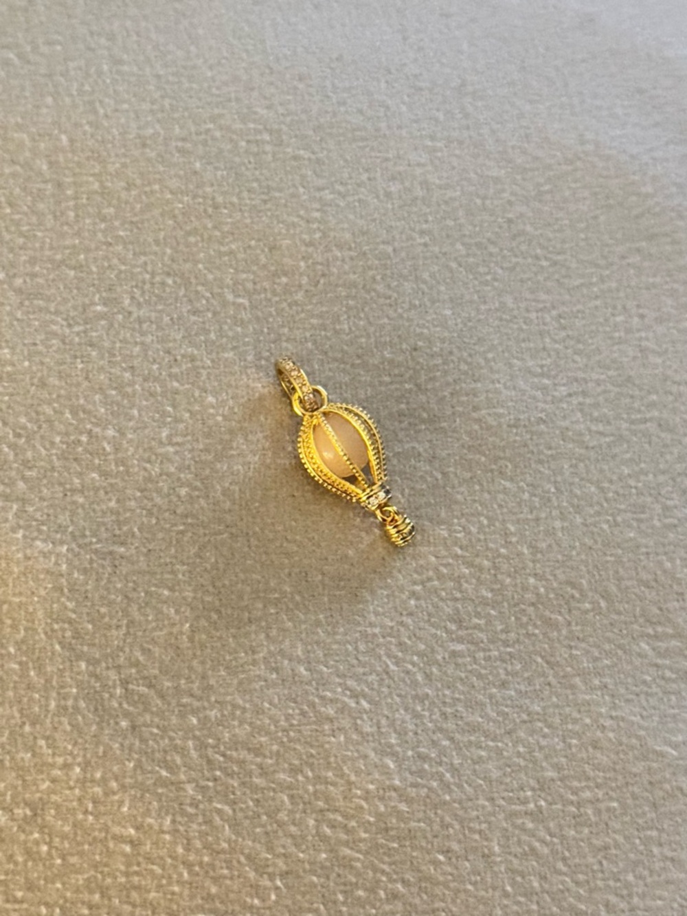 Pandora Gold Balloon Pendant Charm